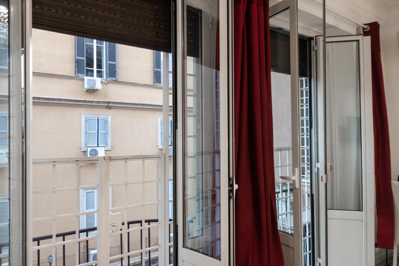 Couette-café Vatican Grand